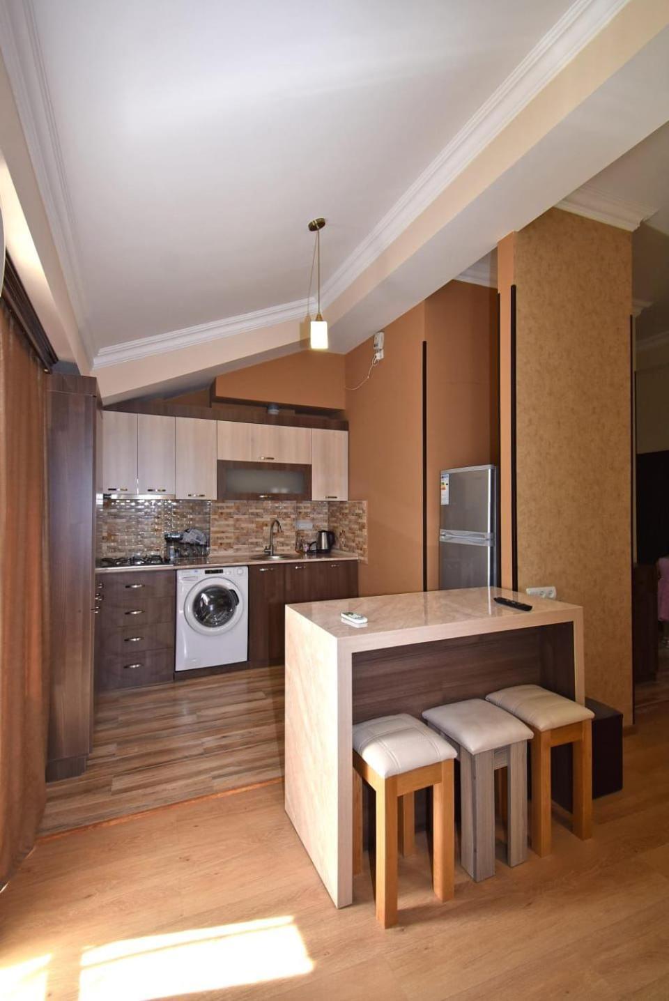 Modern Apartments And Tours Yerevan Exterior photo